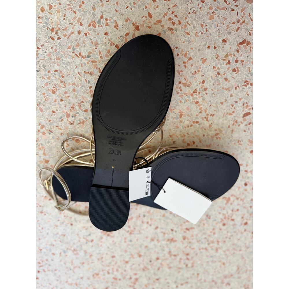 Zara Ankle Tie Strappy Flat Sandals - Metallic Gold - Size 40 US 9 - Picture 3 of 5